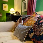 Lakeland Cottage, Bowness, Parking