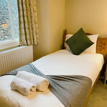 Lakeland Cottage, Bowness, Parking בית נופש באונס-און-ווינדרמיר