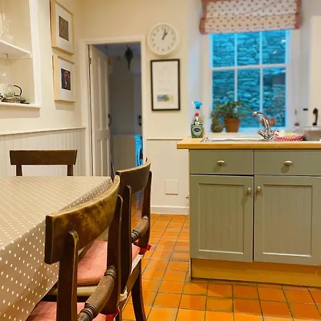 Semesterbostad Lakeland Cottage, Bowness, Parking Bowness-on-Windermere