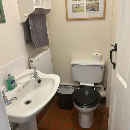 Semesterbostad Lakeland Cottage, Bowness, Parking *